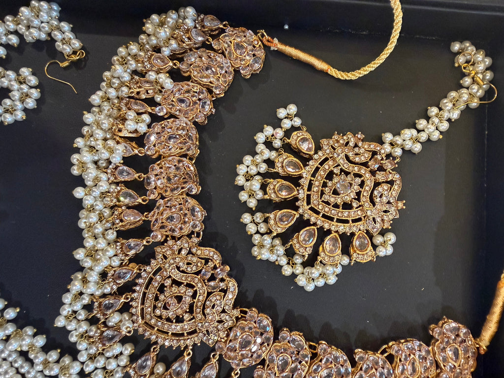 Pearl and Gold Bridal Set